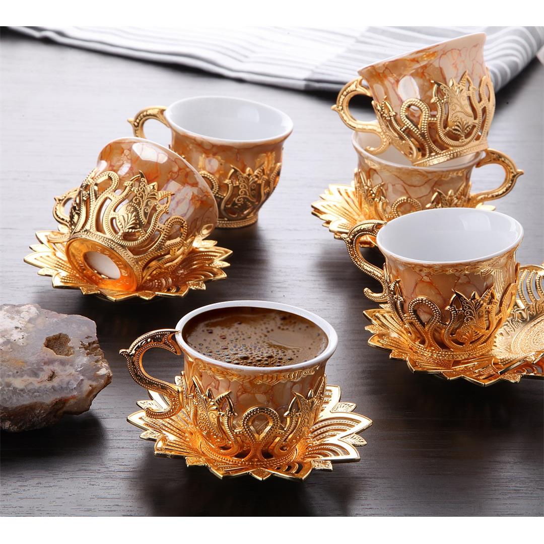 Ahsen Tiryaki Turuncu Desenli Kahve Seti – Altın